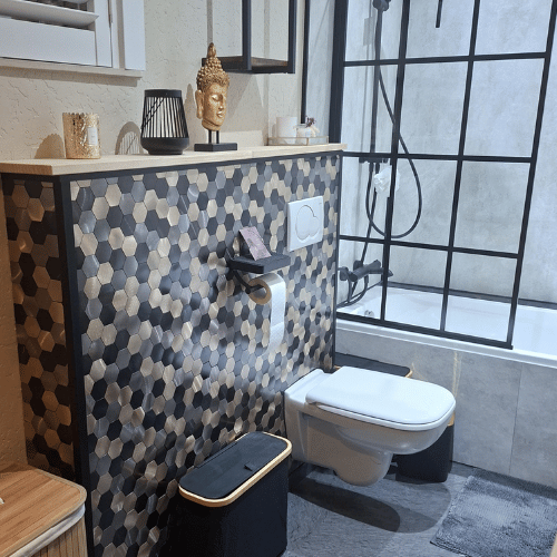 plaktegels voor badkamerwand